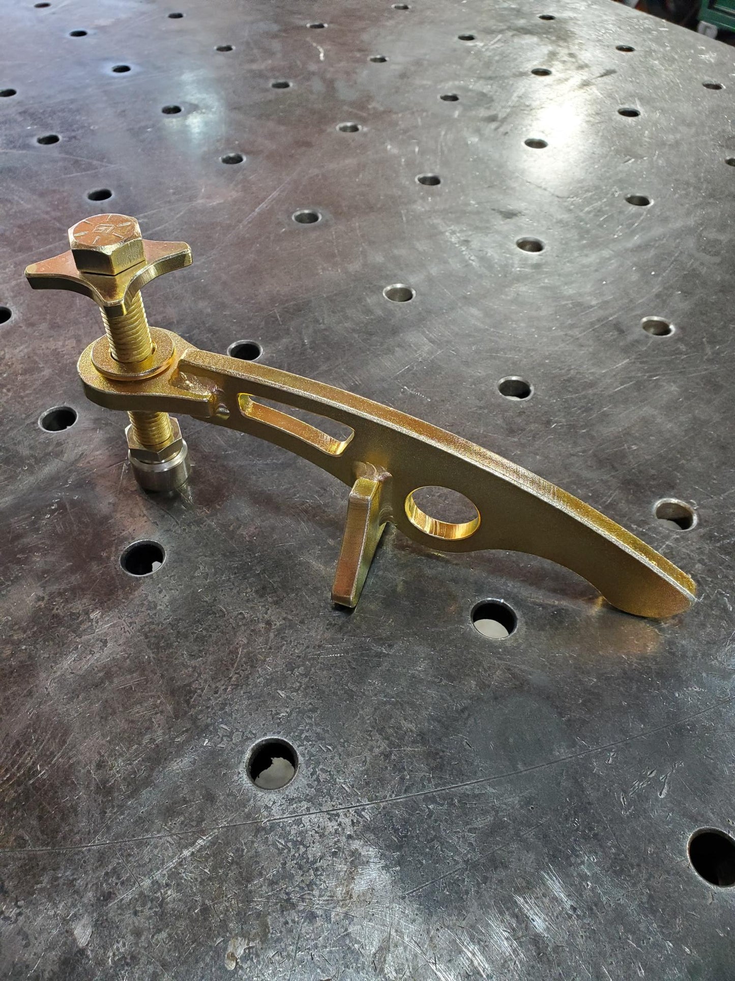 Rig Welder Gear Chain Clamp