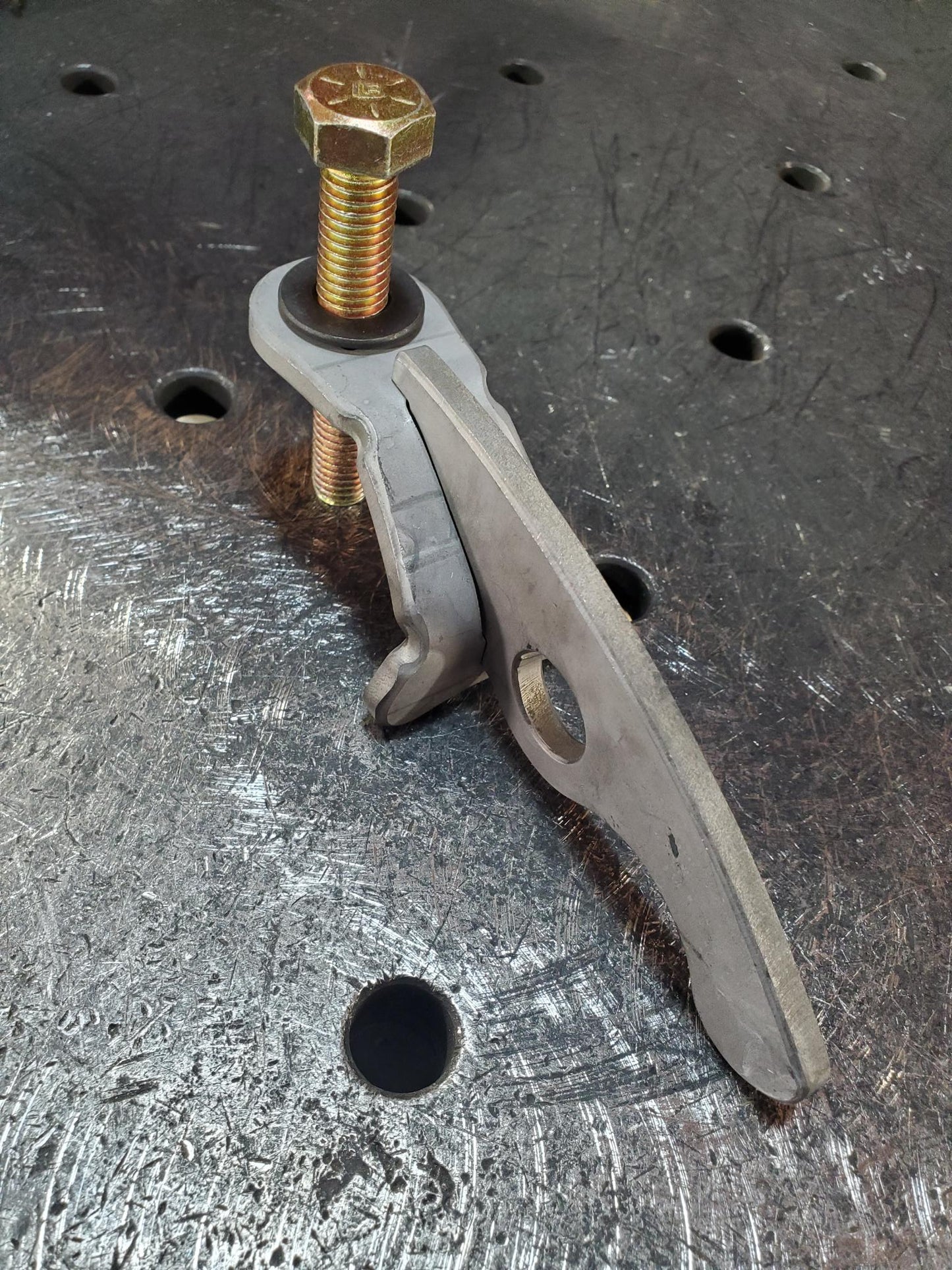DIY Small Diameter Pipe Dog